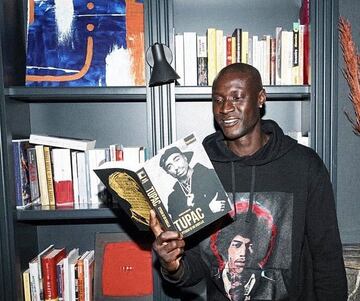 Alfred Gomis, portero de Senegal, es un apasionado de las biografías.