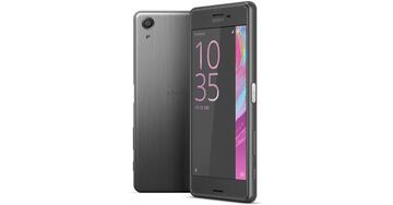 Acaba de entrar hoy mismo el Sony Xperia X Performance en la lista y se coloca en el tro de cabeza con 88 puntos en DXoMark. Tras los anlisis se destaca el autofoco, rpido y eficaz en situaciones tanto de mucha como poca iluminacin, una buena gestin de exposicin y rango dinamico, poco ruido en las imgenes con poca luz as como gran gestin del balance de blancos y en la preservacin de detalles cuando se usa el flash.