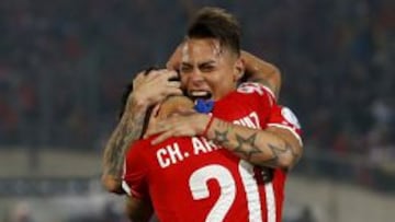 Eduardo Vargas anot&oacute; una dupleta contra Per&uacute; y suma 22 goles con la Roja.