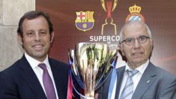 Rosell y Condal, con la copa.