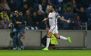 Juventus' Dani Alves celebrates scoring their second goal