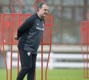 "Si Bielsa te dice que coloques un cono a 10 metros y lo colocas a 11 no te lleva convocado"