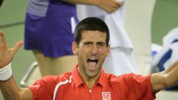 <b>RUGIDO. </b>Novak Djokovic grita tras ganar un durísimo partido.