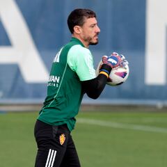 Cristian Álvarez se une al grupo