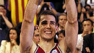 <b>EN PLENITUD.</b> Rodrigo, con el primer trofeo de Euroliga del Barça.