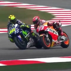 Rossi insiste con el "robo" de Marc Márquez en 2015