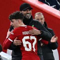 Klopp: “Únicamente con los jóvenes no habríamos ganado nada”