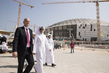 Infantino visitó el estadio Al Wakrah para dar el visto bueno.