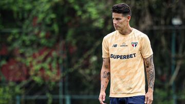 James Rodríguez sería titular en el debut en Copa Libertadores ante Talleres