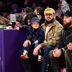 Hasbulla presente en victoria de Mavericks sobre Lakers