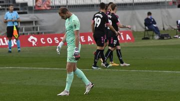 El Almería se 'resbala' ante el Sabadell