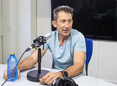 Dani Garrido y Carlos Martínez en 'No son once': el periodismo deportivo en radio y televisión