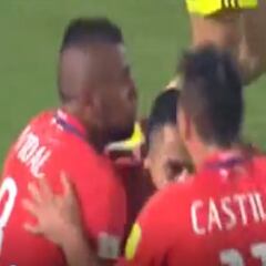 ¡Qué combinación! El golazo que armaron Sánchez y Vidal ante Venezuela en 2016