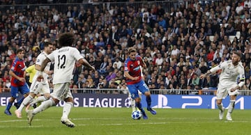 2-1. Patrik Hrosovsky marc¨® el primer gol.