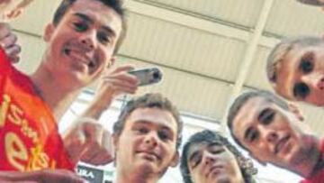 <b>CONFABULADOS. </b>La Selección Sub-20, dirigida por Juan Antonio Orenga, puede volver a dar una gran alegría al baloncesto español.