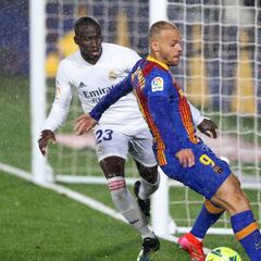 Real Madrid 2-1 Barcelona: Vinicius, Lucas Vázquez, Messi and VAR