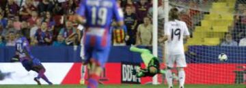 Levante-Real Madrid. 1-0. Baba Diawara marca el primer gol.