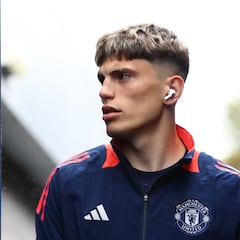 Why did Ten Hag drop Garnacho? Was it for ‘supporting’ Cristiano Ronaldo?