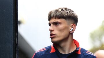 The coach benched the Spanish-Argentine star against Southampton, which comes after he liked some controversial comments.