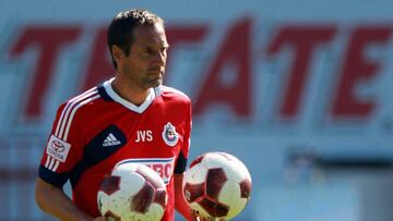 John Van’t Schip: "Chivas son solo rumores"