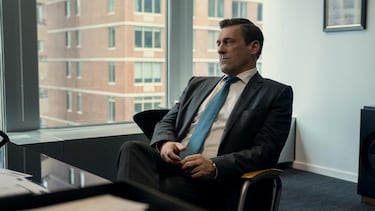 ‘Vicios ocultos’. Otra divertida comedia negra sobre el mundo de los superricos