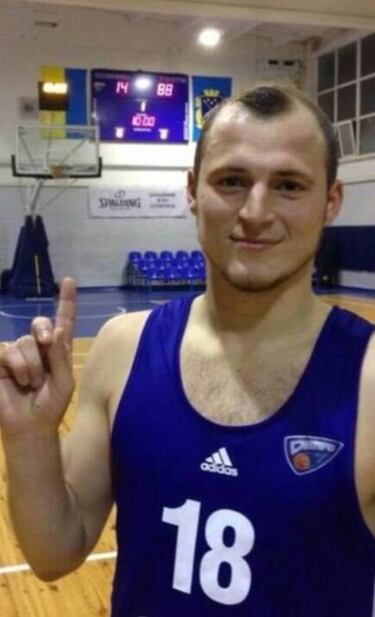 Zozulia explica las fotos comprometidas sobre su pasado