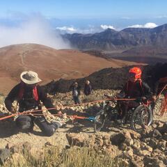 Una noche bajo cero en El Teide con el equipo de Hassen-Bey