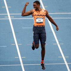 Lyles gana los 100 y vuelve a ser más rápido que Bolt a su edad