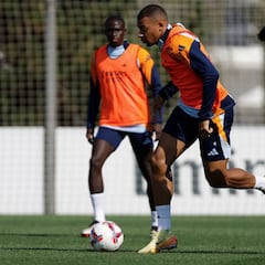 El recital de Mbappé en el entramiento: hasta Vinicius alucina con el francés