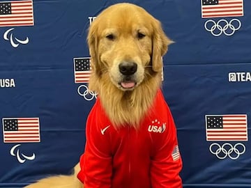 Beacon posando con el uniforme del equipo estadounidense. Instagram.