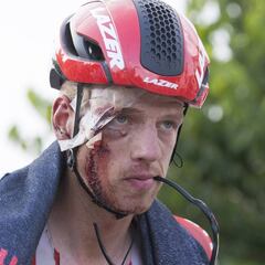 Tusveld impactó contra un coche en una jornada nerviosa