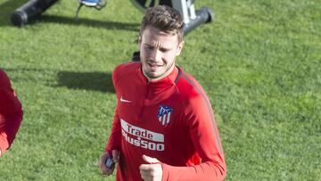 Sa&uacute;l, en un entrenamiento con el Atl&eacute;tico. El peque&ntilde;o &Ntilde;&iacute;guez ser&aacute; el centro de atenci&oacute;n en Elche.