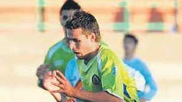 Manu del Moral toma el relevo de Riki en la delantera del Getafe.