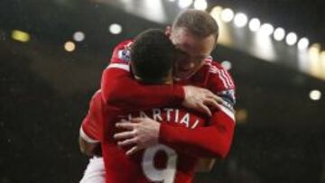 Un golazo de Rooney en el 76' sostiene al United de Van Gaal