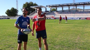 Juanfran Torres y Jordi Jorba en el entreno de la Selección española de rugby.