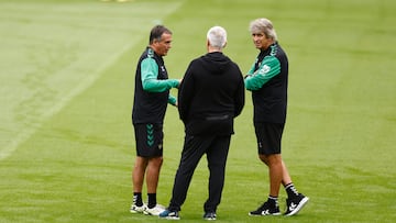 Pellegrini, con Cordón y Alexis.