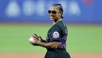 NEW YORK, NEW YORK - SEPTEMBER 06: United States Olympic gymnast Jordan Chiles looks on before throwing the ceremonial first pitch before a game between the New York Mets and the Cincinnati Reds at Citi Field on September 06, 2024 in New York City. Jim McIsaac/Getty Images/AFP (Photo by Jim McIsaac / GETTY IMAGES NORTH AMERICA / Getty Images via AFP)