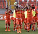 Cobreloa vence a Barnechea y le da un respiro a Rodrigo Pérez