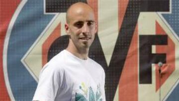 'Si el Nápoles quiere a Borja Valero, que llame al Villarreal'