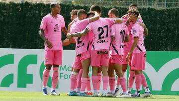 Los jugadores del Espanyol celebran un gol en su victoria ante el Lille