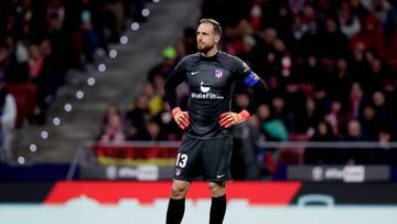 MADRID, SPAIN - JANUARY 8:  Jan Oblak of Atletico Madrid disappointed   during the La Liga Santander  match between Atletico Madrid v FC Barcelona at the Estadio Civitas Metropolitano on January 8, 2023 in Madrid Spain (Photo by David S. Bustamante/Soccrates/Getty Images)