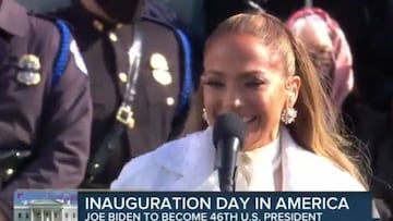 La frase cargada de emoción y sentimiento de Jennifer Lopez en español durante su actuación