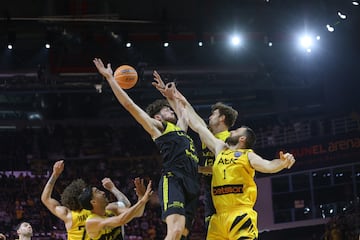 Kostadinoc ante Skordilis