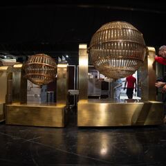 ¿Por qué ni ChatGPT ni los videntes pueden predecir el número de la Lotería de Navidad 2023?