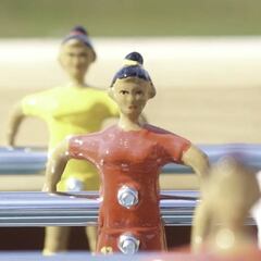 La Federación presenta el primer futbolín de la Selección