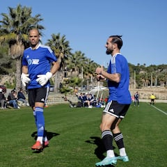Miño y Cifu, dos jugadores con experiencia en busca de un equipo