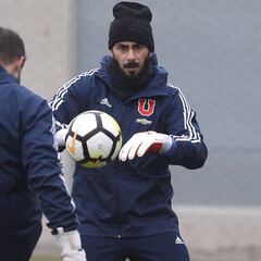 Johnny Herrera: "Tenemos el mejor plantel del país"