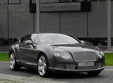 El Bentley Continental GT es el último modelo que se ha conocido a Alexis Sánchez