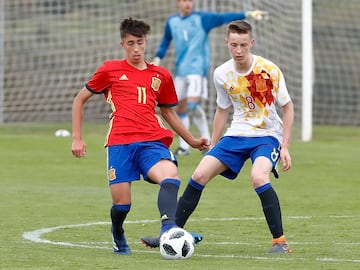 Larrubia con España Sub-17.