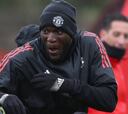 Lukaku respalda y aconseja a Alexis por su sequía goleadora
